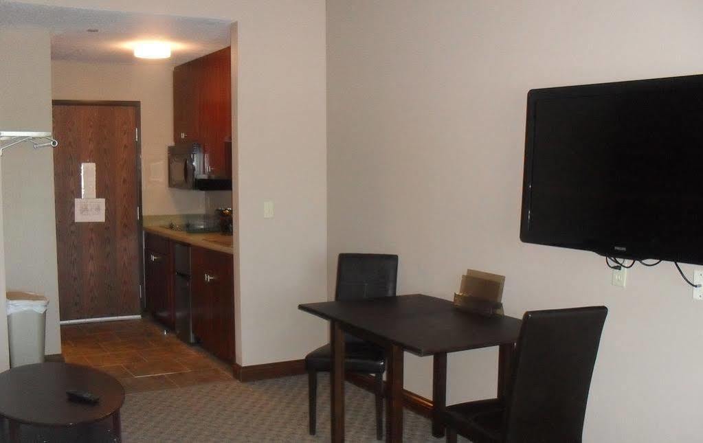 Bell'S Extended Stay And Suites Saint Robert Ngoại thất bức ảnh